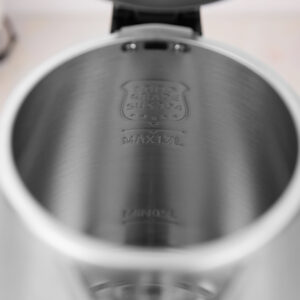 binh dun sieu toc toshiba 17 lit kt 17sh2nv 7 org